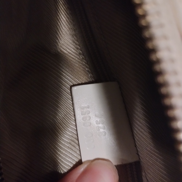 Gucci - Picture 4 of 8